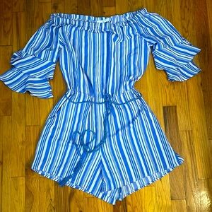 Vertical Stripe Off Shoulder Sleeve Romper